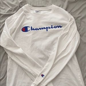 White champion shirt men’s medium